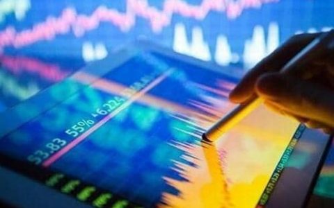 炒贵金属是属于期货吗(贵金属和期货哪个好做)