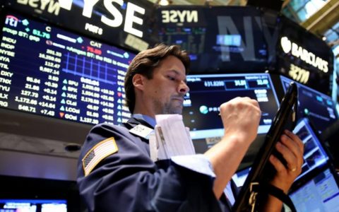 期货交易员有哪些岗位(杭州期货交易员的生活)